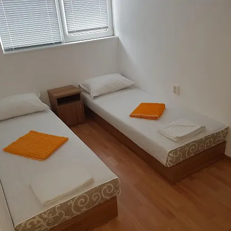 Apartament Chaika *